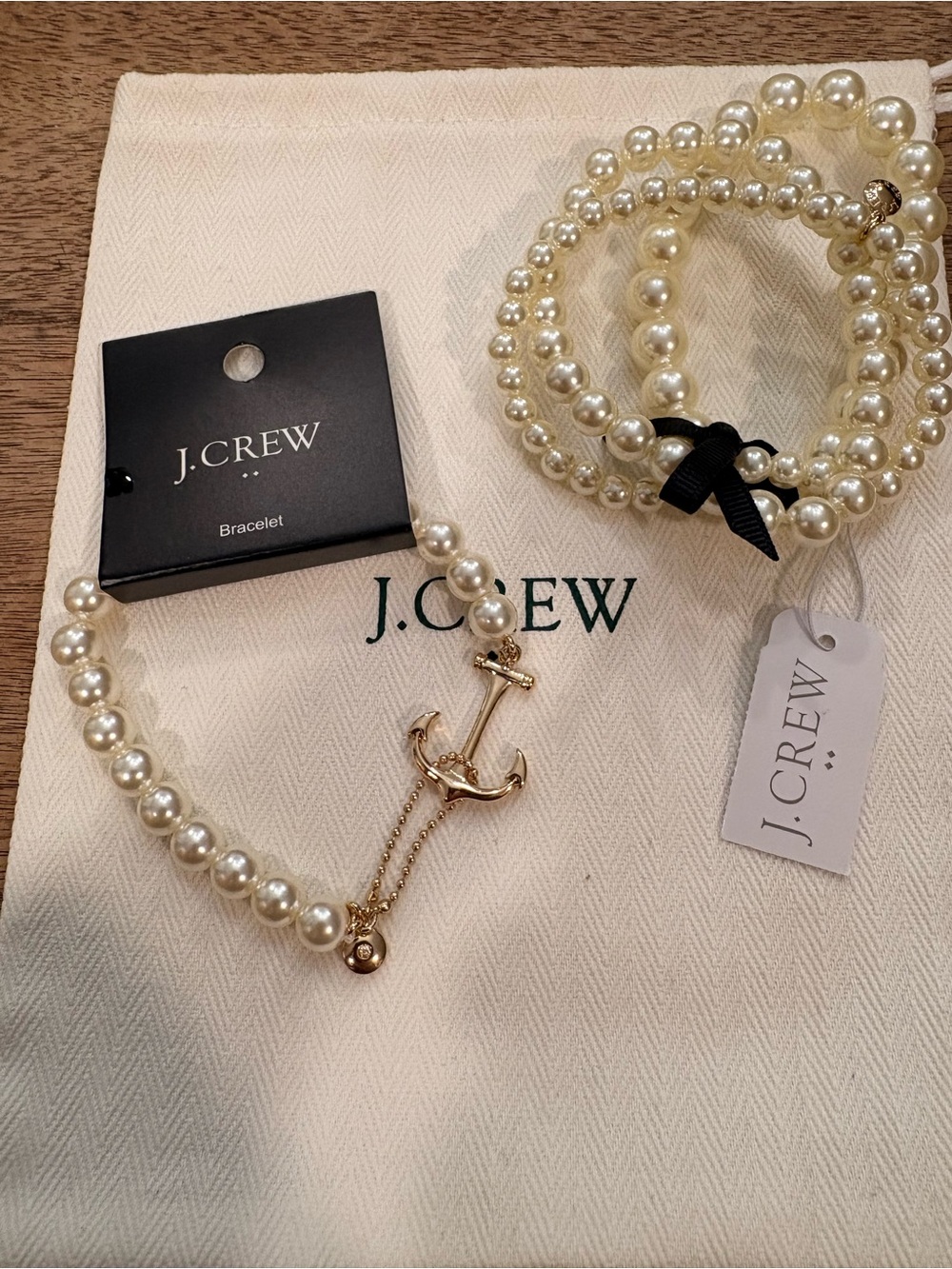 J.Crew Pearl Bracelet Set in Ivory with Gold Anchor  ⚓️ Charm